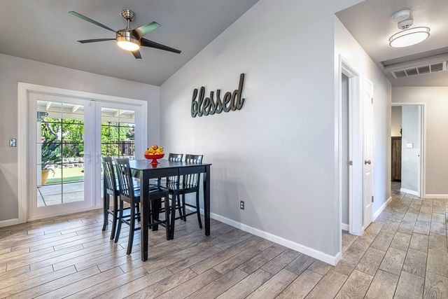 7634 N Dearing Avenue, Fresno, CA 93720