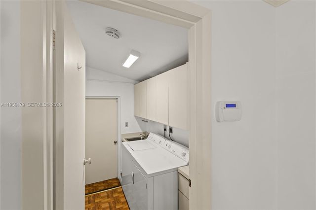 736 Alhambra Cir, Coral Gables, FL 33134