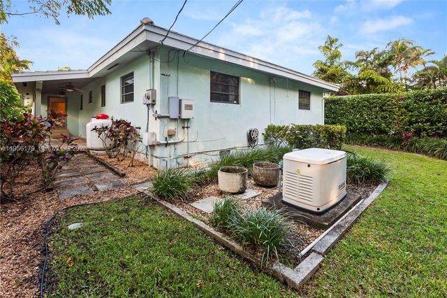 736 Alhambra Cir, Coral Gables, FL 33134