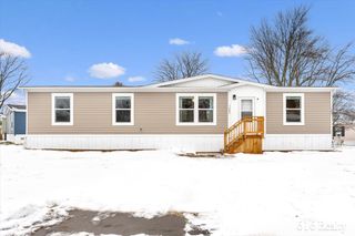 1285 Ashbrook Street Ne, Plainfield Twp, MI 49306