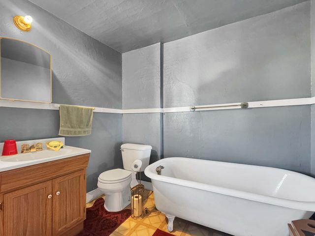 1815 Edwards Avenue, Springfield, OH 45503