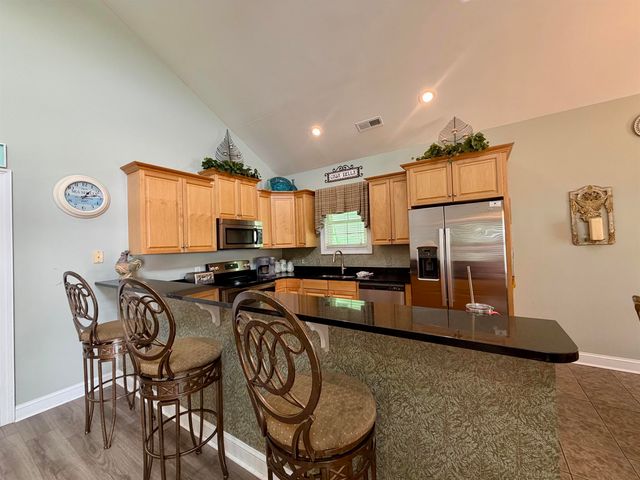 129 Georges Bay Rd., Surfside Beach, SC 29575
