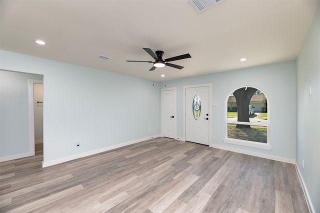 1715 Trade Winds Drive, Dallas, TX 75241