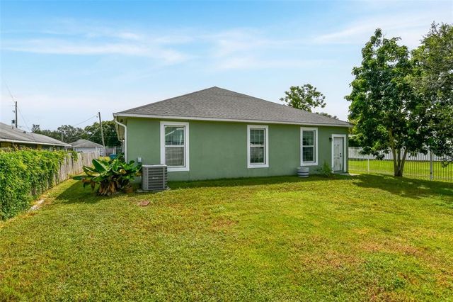 1910 GADSEN BOULEVARD, Orlando, FL 32812