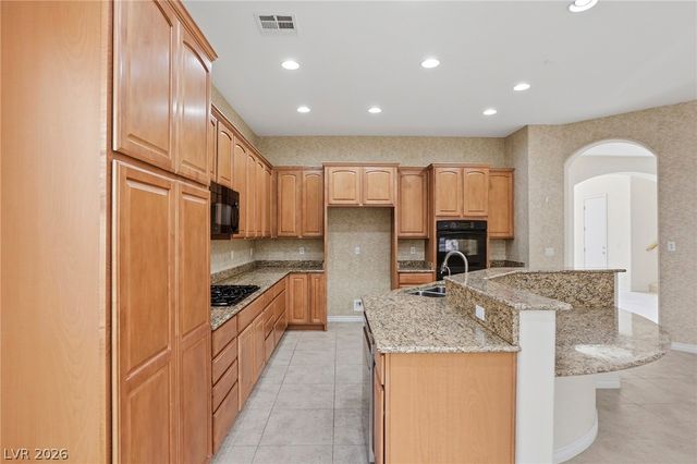 9472 Ojibwa Avenue, Las Vegas, NV 89149