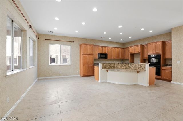 9472 Ojibwa Avenue, Las Vegas, NV 89149