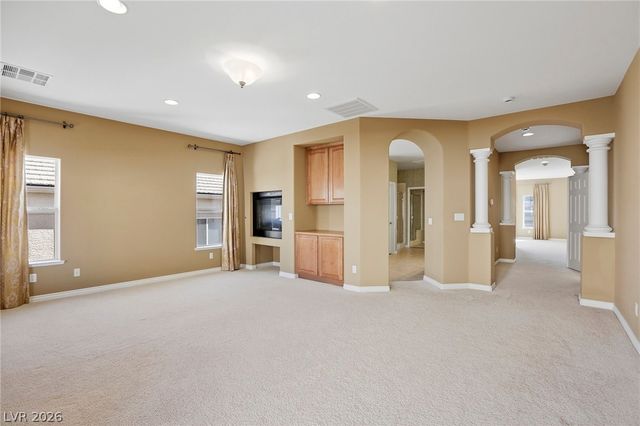 9472 Ojibwa Avenue, Las Vegas, NV 89149