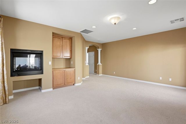 9472 Ojibwa Avenue, Las Vegas, NV 89149