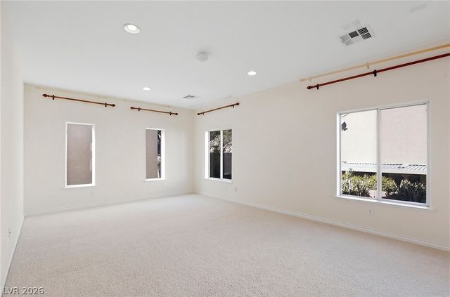 9472 Ojibwa Avenue, Las Vegas, NV 89149