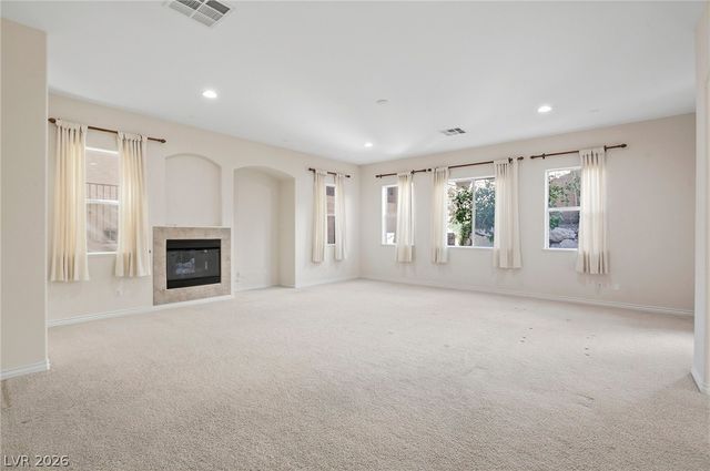 9472 Ojibwa Avenue, Las Vegas, NV 89149