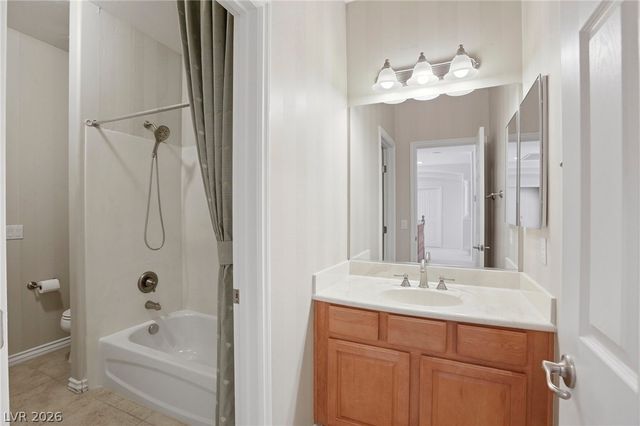 9472 Ojibwa Avenue, Las Vegas, NV 89149