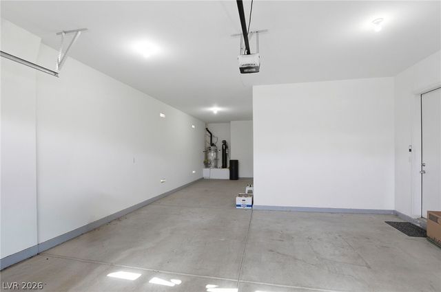 9472 Ojibwa Avenue, Las Vegas, NV 89149