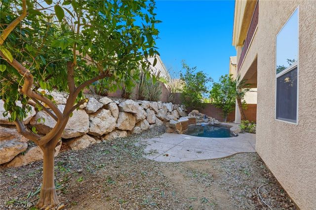 9472 Ojibwa Avenue, Las Vegas, NV 89149