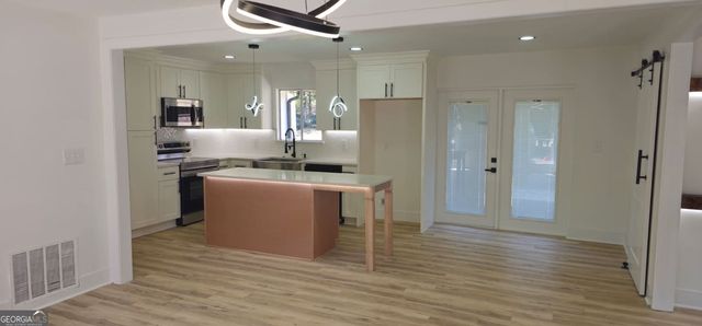 96 Sedgefield Drive, Jonesboro, GA 30236