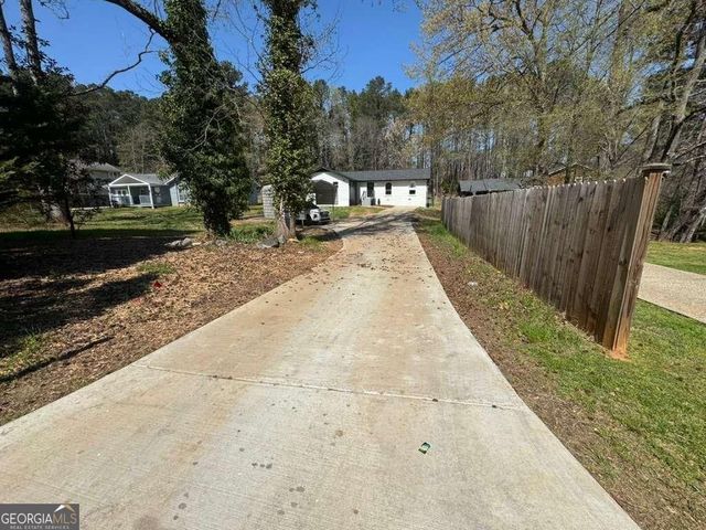 96 Sedgefield Drive, Jonesboro, GA 30236