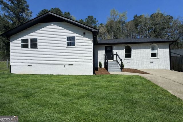 96 Sedgefield Drive, Jonesboro, GA 30236