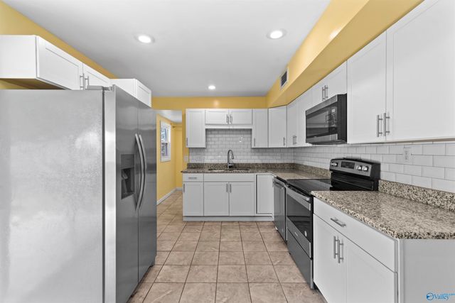 3625 Marymont Drive NW, Huntsville, AL 35810