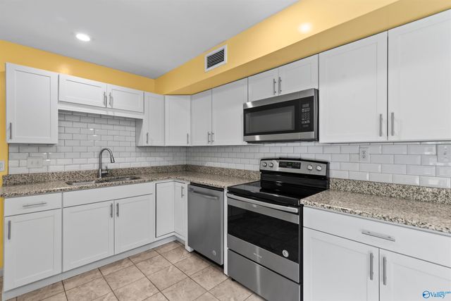 3625 Marymont Drive NW, Huntsville, AL 35810