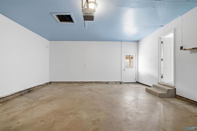 3625 Marymont Drive NW, Huntsville, AL 35810