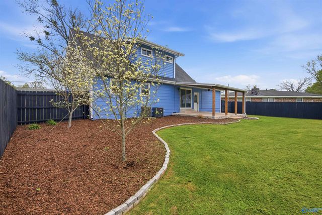 3625 Marymont Drive NW, Huntsville, AL 35810