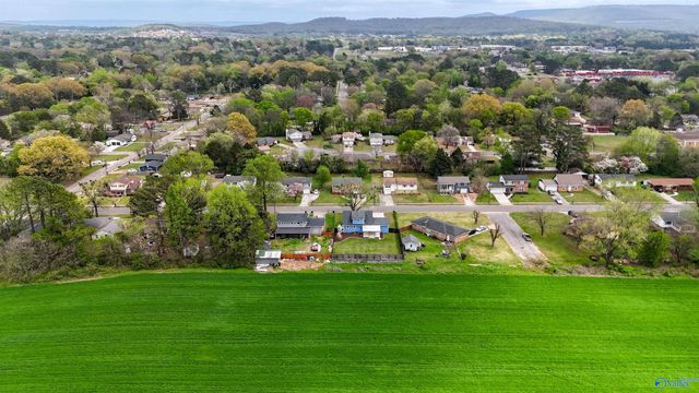 3625 Marymont Drive NW, Huntsville, AL 35810