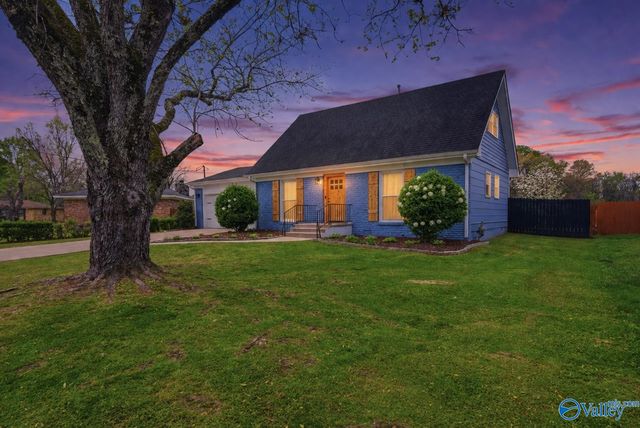 3625 Marymont Drive NW, Huntsville, AL 35810