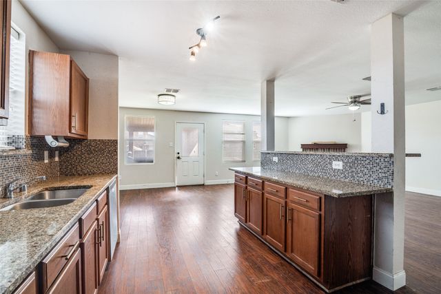 1400 Primrose Lane, Royse City, TX 75189