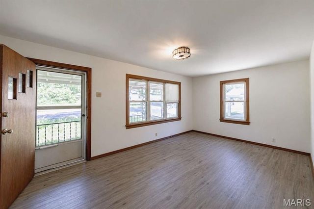 4275 Flucom Road, De Soto, MO 63020
