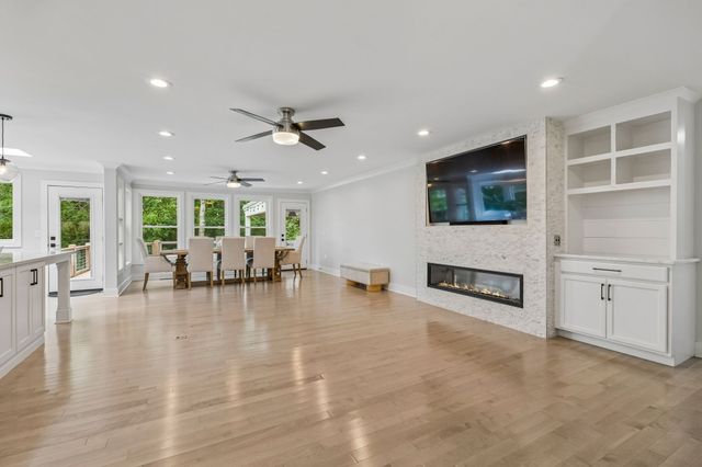 6332 Wildwood Valley Dr, Brentwood, TN 37027