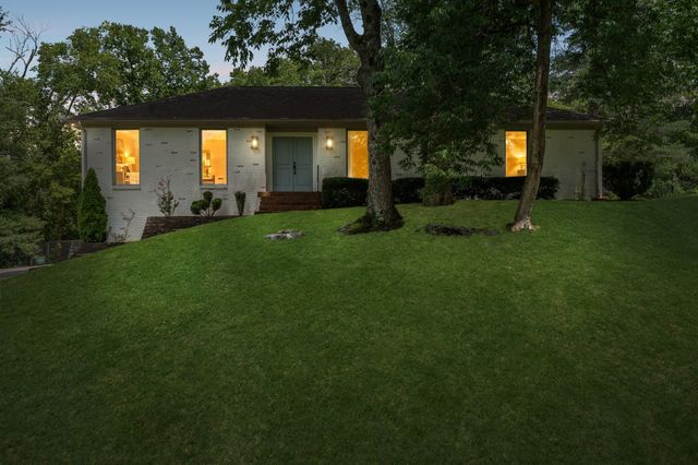 6332 Wildwood Valley Dr, Brentwood, TN 37027