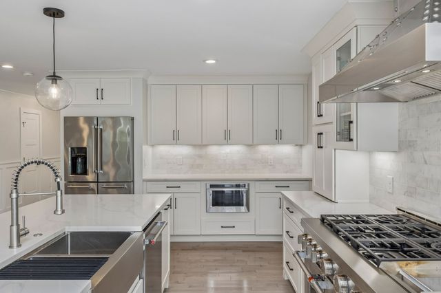 6332 Wildwood Valley Dr, Brentwood, TN 37027