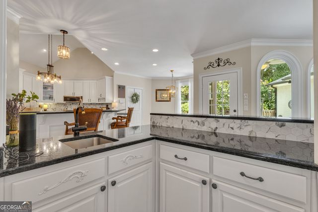 180 Pebble Beach Drive, Fayetteville, GA 30215