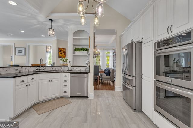 180 Pebble Beach Drive, Fayetteville, GA 30215