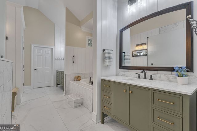 180 Pebble Beach Drive, Fayetteville, GA 30215