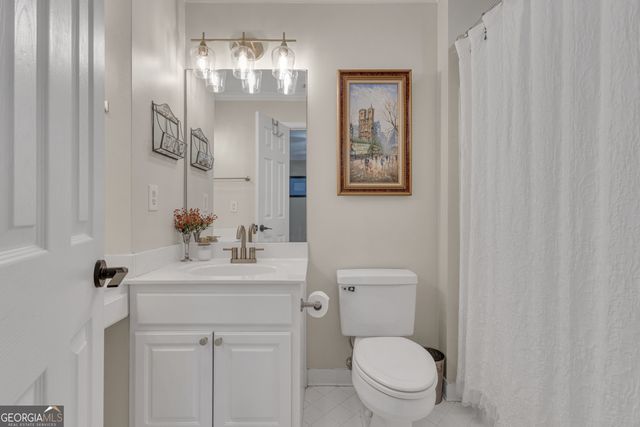 180 Pebble Beach Drive, Fayetteville, GA 30215