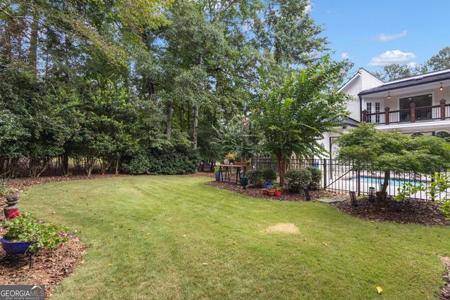 180 Pebble Beach Drive, Fayetteville, GA 30215