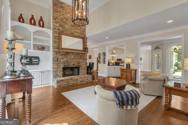 180 Pebble Beach Drive, Fayetteville, GA 30215