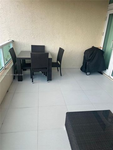 3340 NE 190th St 1407, Aventura, FL 33180