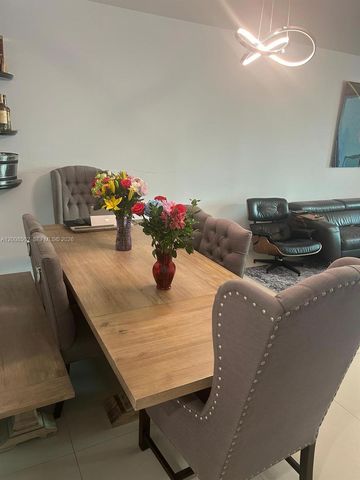 3340 NE 190th St 1407, Aventura, FL 33180