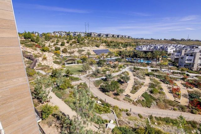 8605 Aspect Drive, San Diego, CA 92108