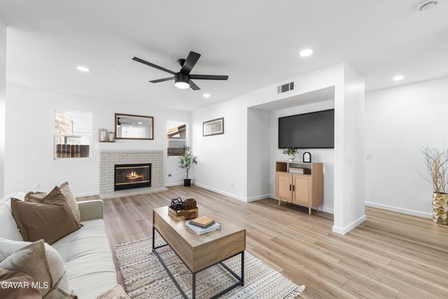 44123 Sundance Court, Lancaster, CA 93535