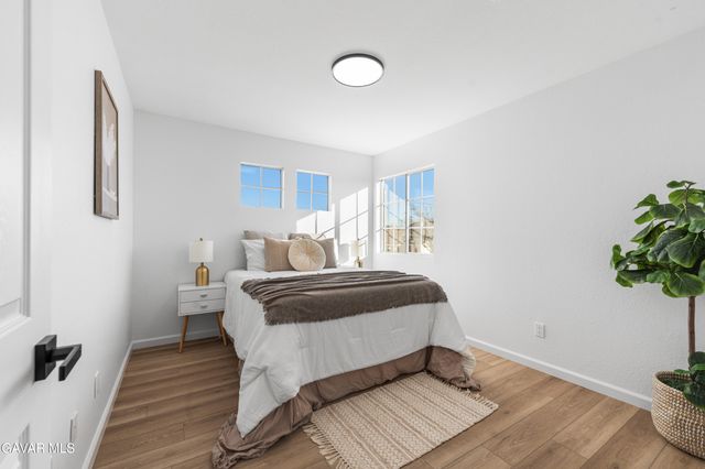 44123 Sundance Court, Lancaster, CA 93535