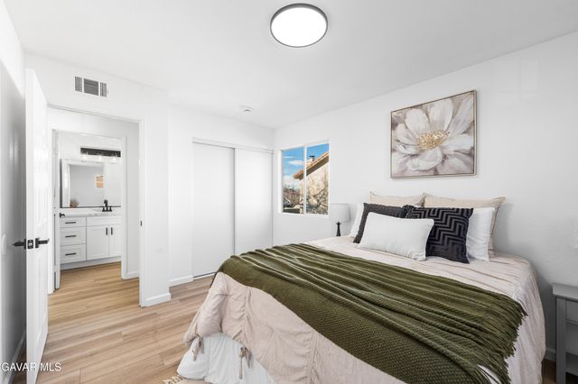 44123 Sundance Court, Lancaster, CA 93535