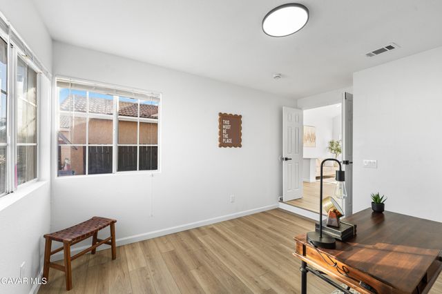 44123 Sundance Court, Lancaster, CA 93535