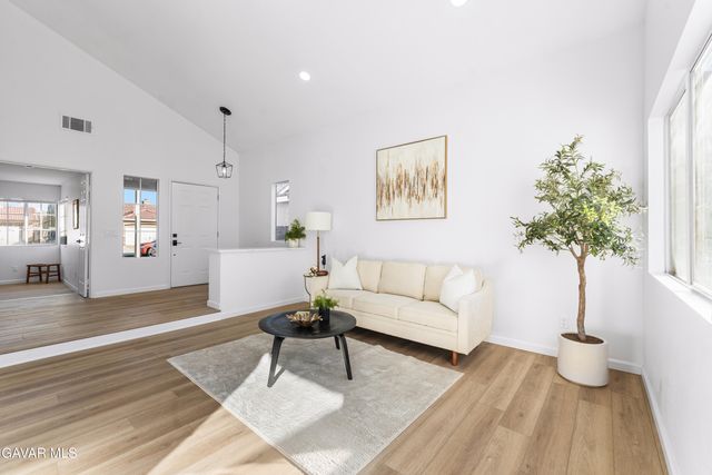 44123 Sundance Court, Lancaster, CA 93535