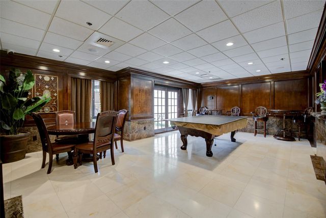 3525 Sage Road 407, Houston, TX 77056