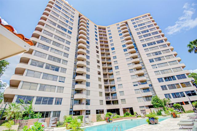 3525 Sage Road 407, Houston, TX 77056