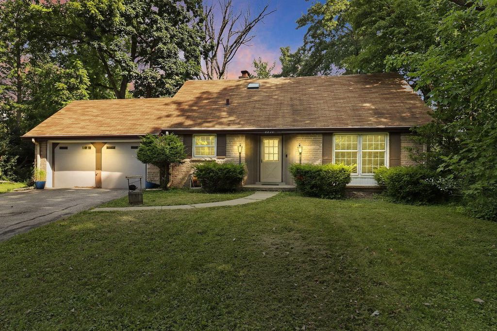 8826 Northwestern AVENUE, Racine, WI 53406