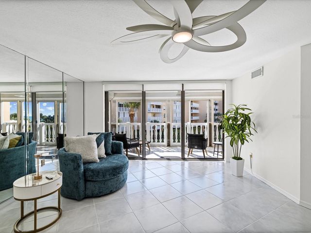 6650 SUNSET WAY 204, St Pete Beach, FL 33706