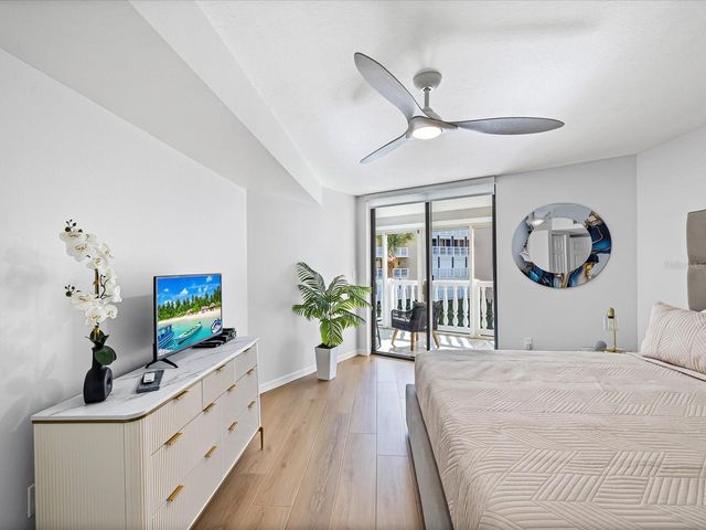 6650 SUNSET WAY 204, St Pete Beach, FL 33706